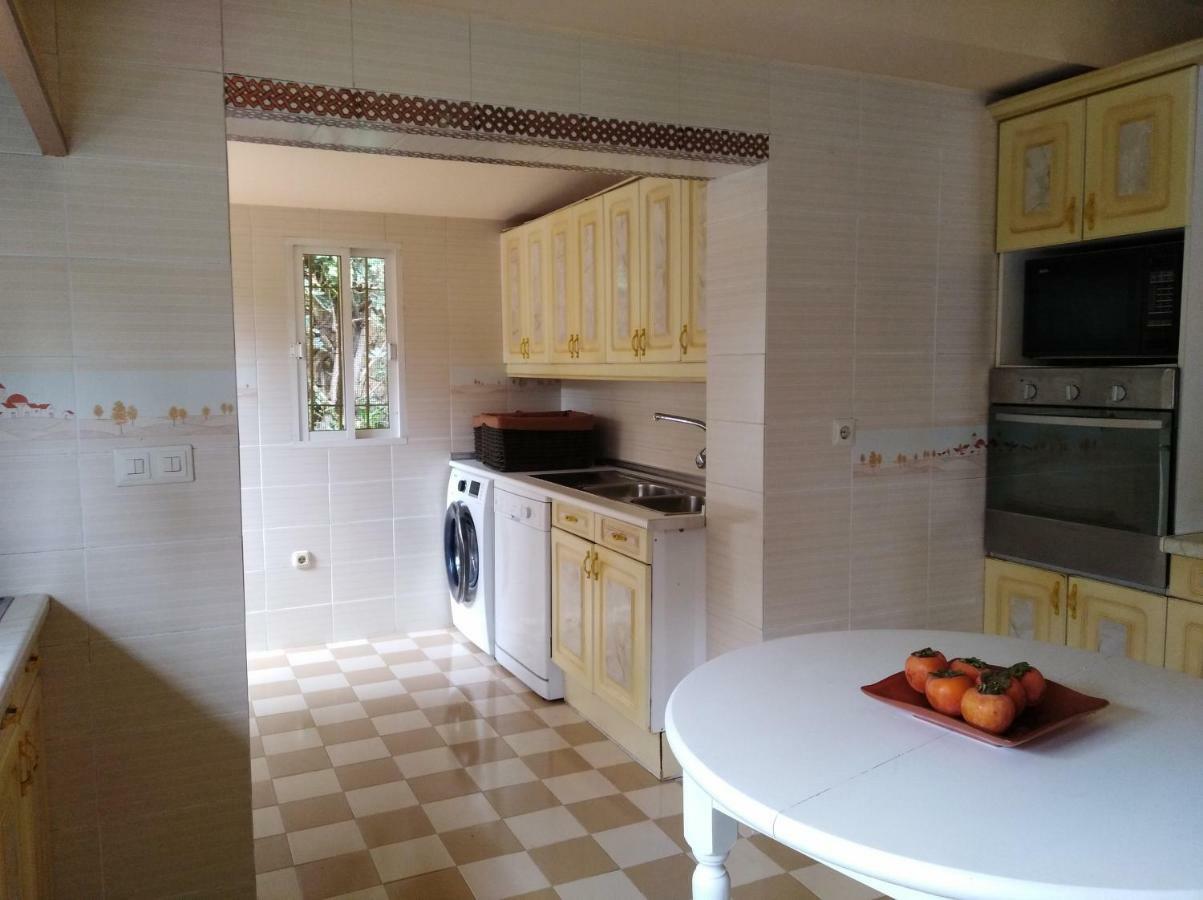 Villa Con Piscina Privada Торремолинос Экстерьер фото